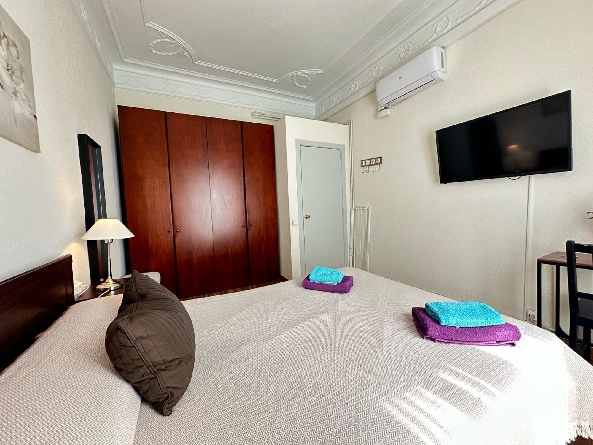 Rooms Aribau Barcelona Exteriör bild